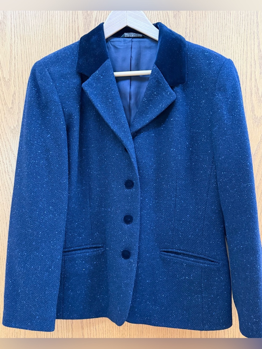 Laura Ashley Tweed Wool with Velvet-Collar Blazer, size 10